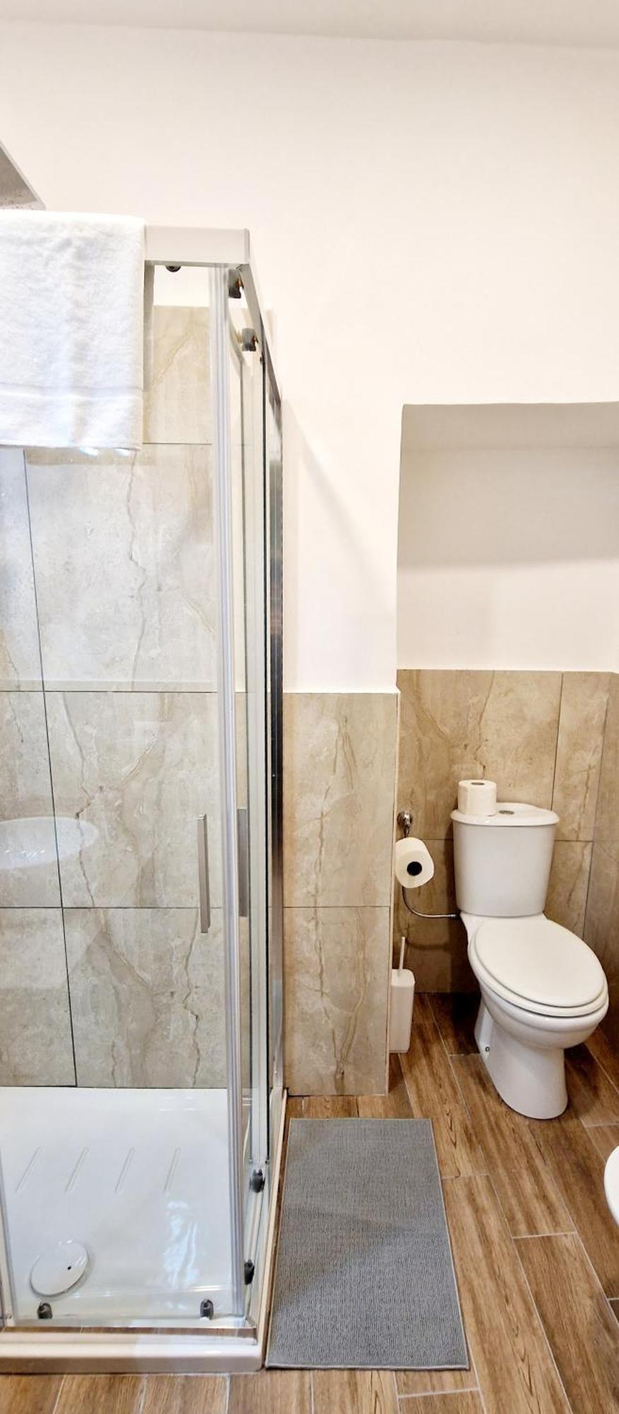 Tribunali Platamon Neapel Zimmer foto